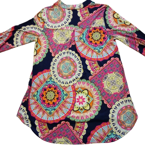 Honeyme - Multi Colored Tunic, 3/4 Sleeves W/Button, V-neck Size Small, Made USA - Picture 3 of 9